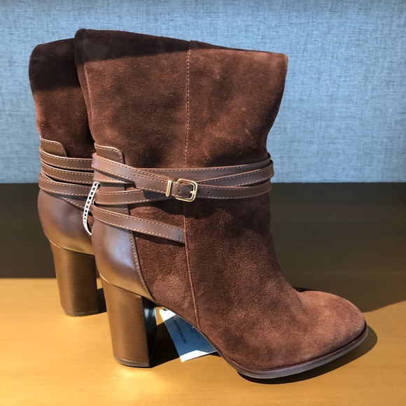 Brown suede boots - Picture 1 of 6